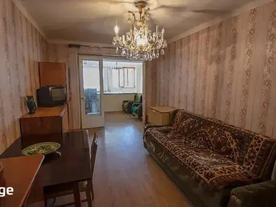 4-комнатная квартира в Тбилиси