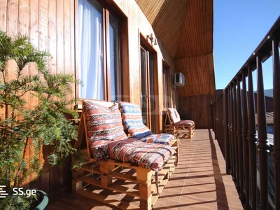 8 room Hotel For Sale. Avlabari