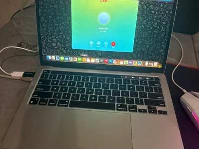MacBook