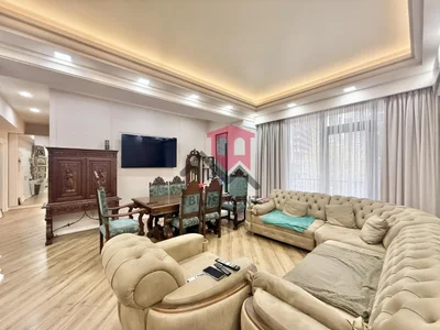 4-комнатная квартира в Сабуртало, 134 м², $280000