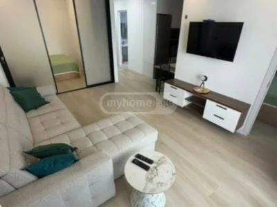 3-комнатная квартира, 80 кв.м, 2 спальни, $850