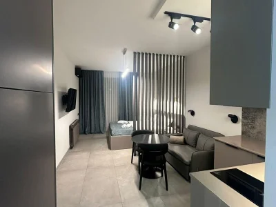 White House: Студия, 35.0 м²