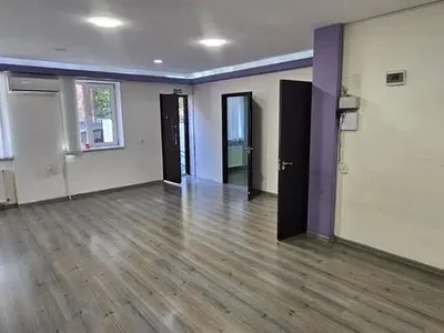 Офис Продаётся. Надзаладеви