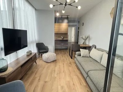 1+1, Ул. Грибоедова 21, $900
