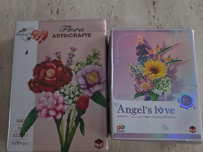 Два набора конструкторов Angel's love