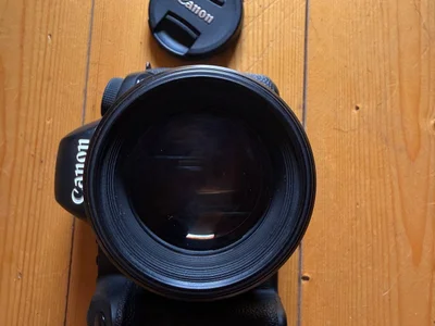 Объектив Canon EF 85mm f/1.8 USM