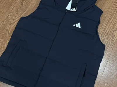 Мужской жилет Adidas