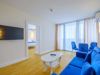 Номер Делюкс в Orbi City