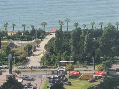 Студию с прямым видом на море!