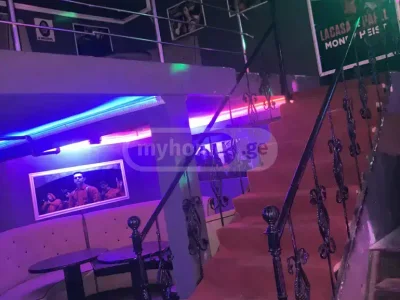 Универсальная коммерческая площадь в районе аэропорта