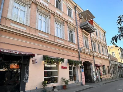 Паркинг на tabukashvili st. Mtatsminda