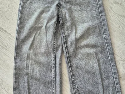 Джинсы Kiabi