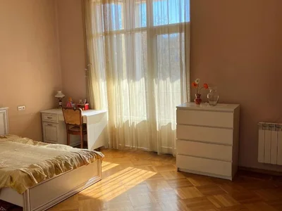 2-комнатная квартира в Тбилиси