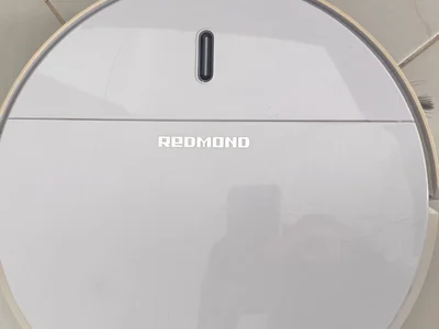Робот-пылесос REDMOND RV-R450