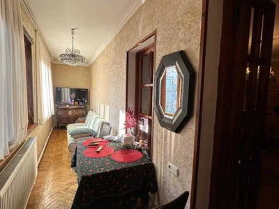 4 room Flat For Sale. Vera