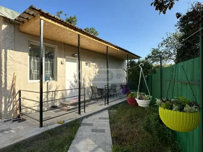3-комнатный частный дом в Глдани