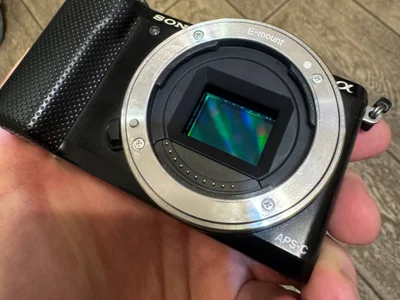 Sony a5000