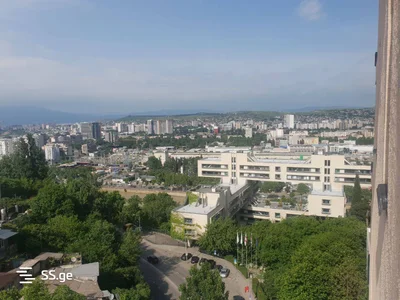 3-комнатная квартира в Тбилиси