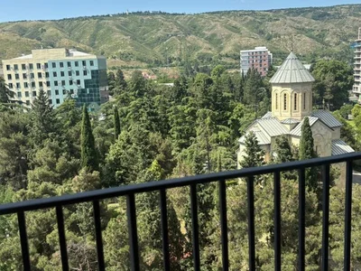 3-комнатная квартира в Тбилиси