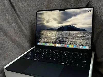 MacBook Air 15 M4 256GB/16GB
