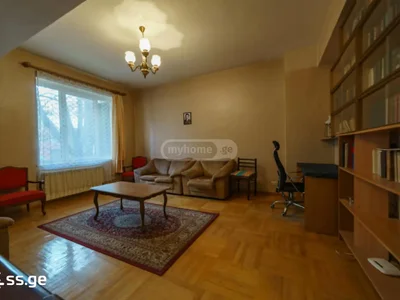 3 room Flat for rent. Vera