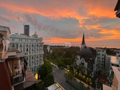4-комнатная квартира в Старом районе