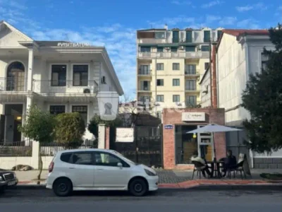 Дома и коммерция в Старом Батуми, 235 кв.м, $610,000