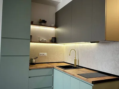 Зонированную студию $500 37 м2