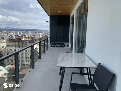 Паркинг на Tabidze St 74 Vake