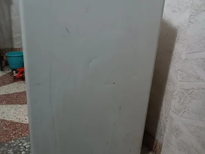 Маленький холодильник
