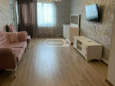 4-комнатная квартира в Тбилиси