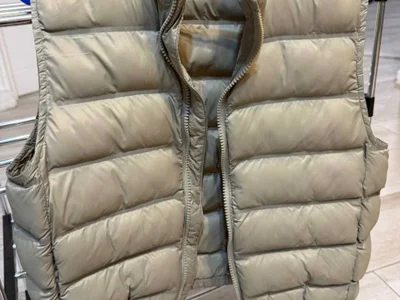 Жилет Zara