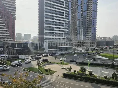 4-комнатная квартира в районе Багратиони