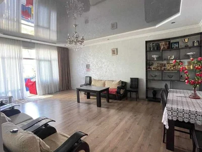 Дом 500 кв.м с двором — 5 спален