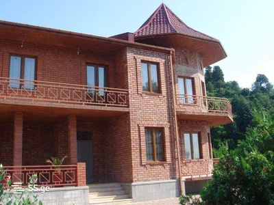 5 room Private House For Sale