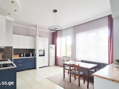 4-комнатная квартира. Вера