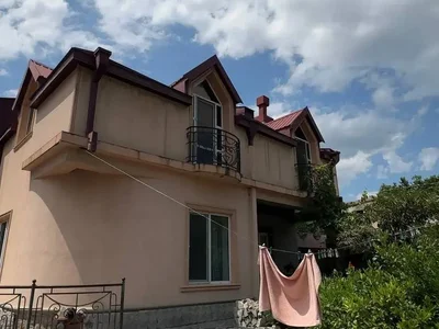 6-комнатный частный дом Продаётся. Исани