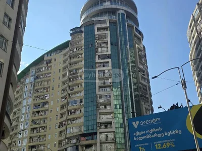 1+1 на Шосе Аэропорта 2 Airport District