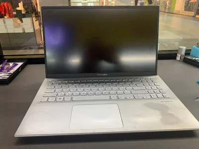 ASUS VivoBook S512J