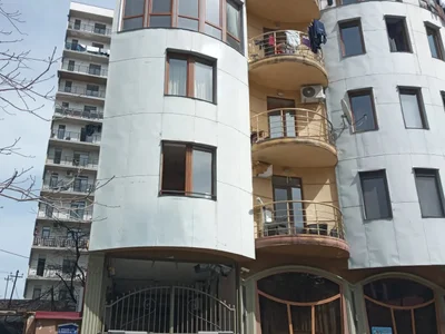 Двухкомнатная квартира в районе Руставели