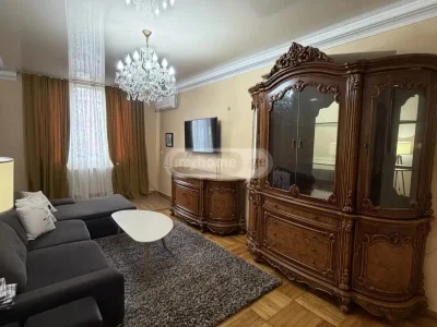 4-комнатная квартира в районе Агмашенебели