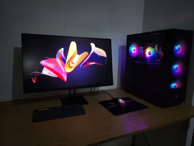 Игровой ПК с монитором и периферией