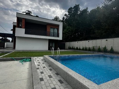 6 room Private House For Rent. Digomi