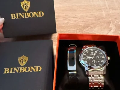 Часы BINBOND