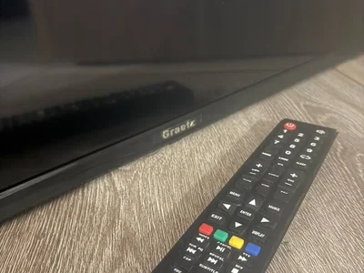 **Продам телевизор Graetz, 32″ (81 см).**