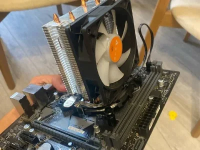 Процессор Intel Core i3-8100