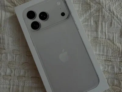 iPhone 18 Pro Max 256GB Silver eSIM