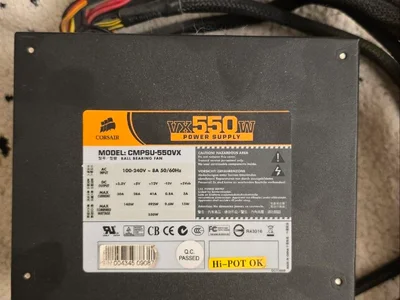 Блок питания Corsair CMPSU-550VX