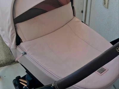 Коляска Cybex Priam Rose Gold / Light Pink