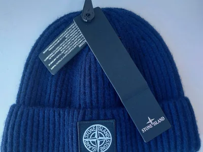 Шапка Stone Island
